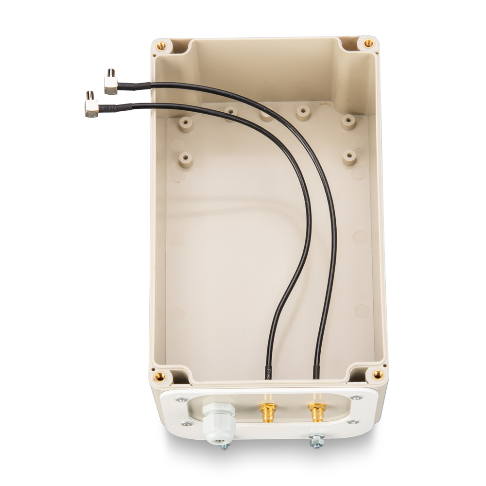 Гермобокс KGG-SMAx2 для сетчатой параболической антенны